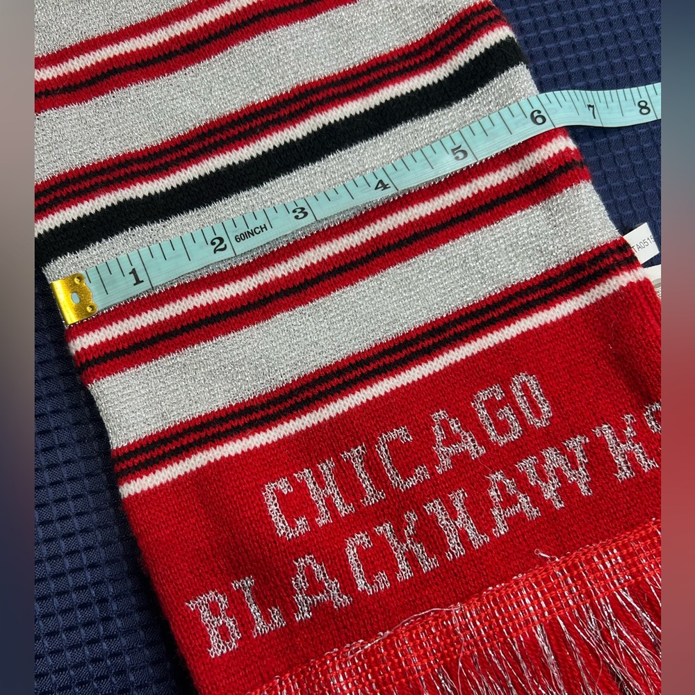 Chicago Blackhawks Hockey NHL Scarf - Picture 3 of 6